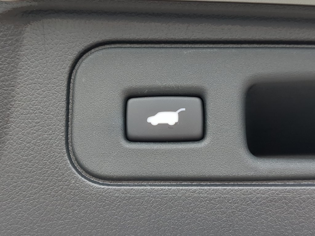 Used 2023 Honda Passport Elite image 11