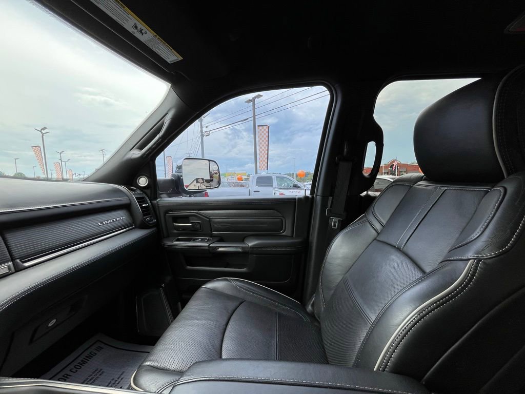 Used 2020 RAM 2500 Limited AWD/4WD image 24