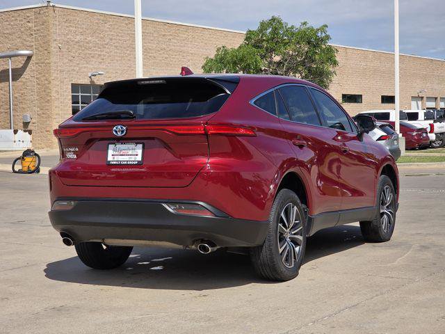 Certified 2023 Toyota Venza LE AWD/4WD image 4