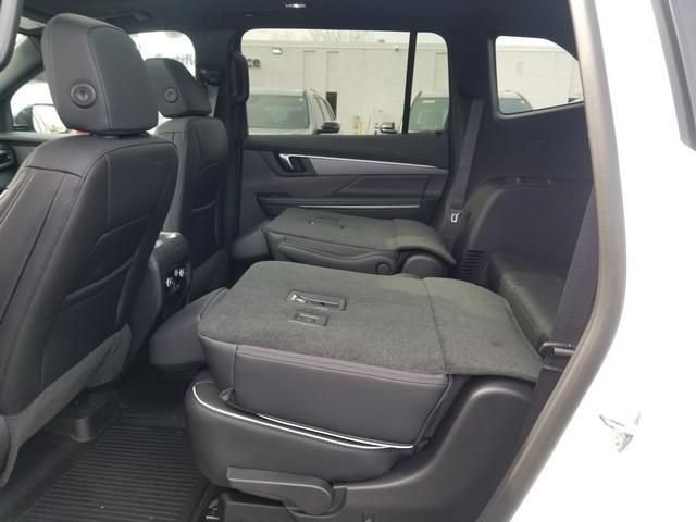 New 2026 Buick Enclave Sport Touring w/ Power Package FWD image 9