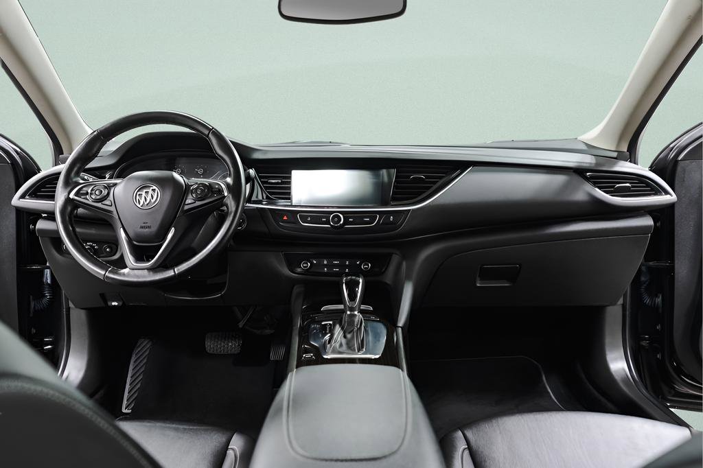 Used 2019 Buick Regal Essence w/ Driver Confidence Package I FWD image 8