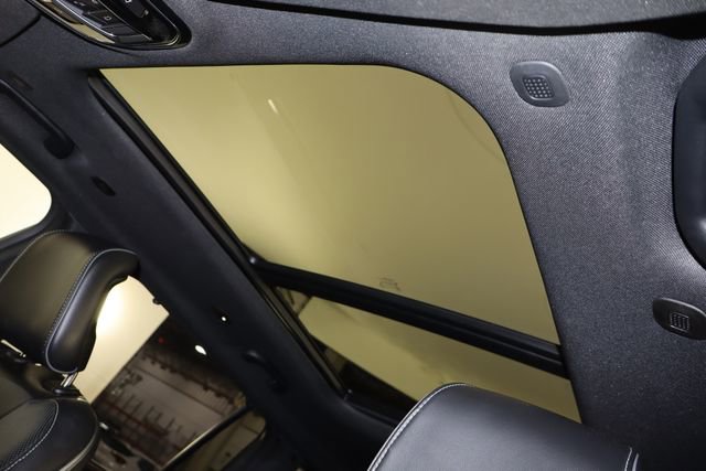 Used 2023 Jeep Grand Cherokee L Overland w/ Luxury Tech Group IV image 28