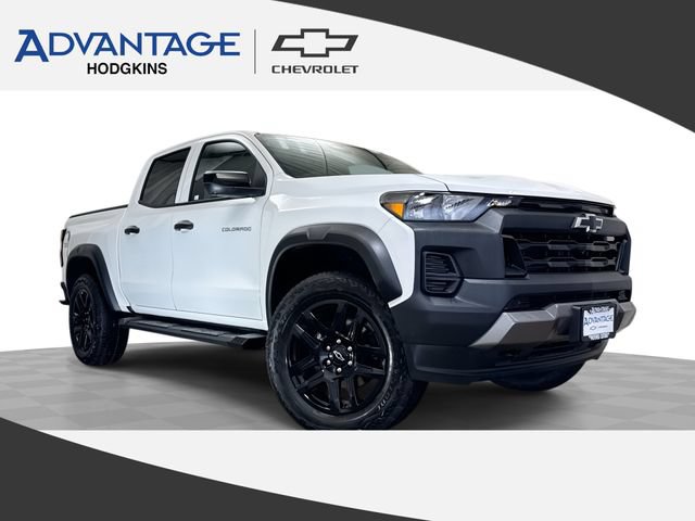 Certified 2024 Chevrolet Colorado Trail Boss w/ Technology Package AWD/4WD image 1