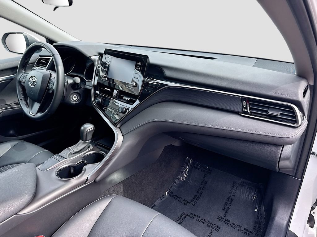 Used 2024 Toyota Camry SE image 24