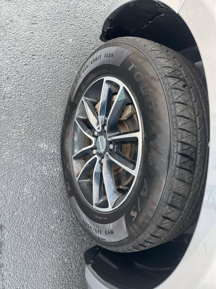 Used 2017 Dodge Journey SE w/ Flexible Seating Group image 14