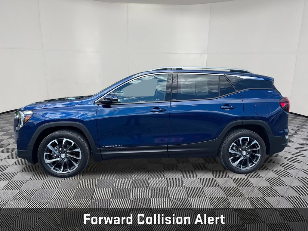 Certified 2023 GMC Terrain SLT AWD/4WD image 2