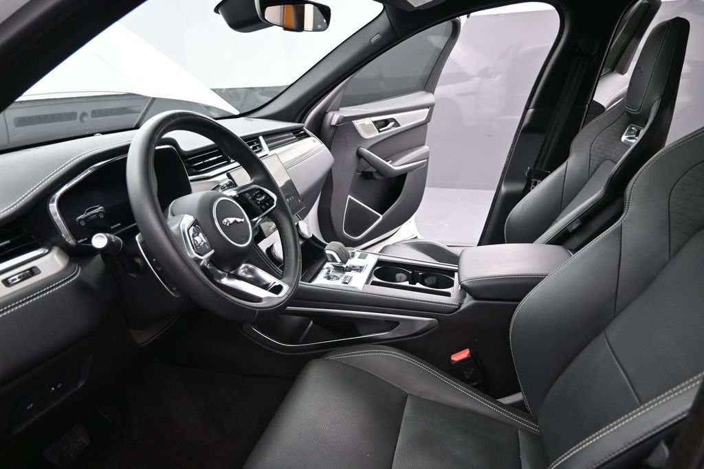 Certified 2024 Jaguar F-PACE R-Dynamic S AWD/4WD image 23