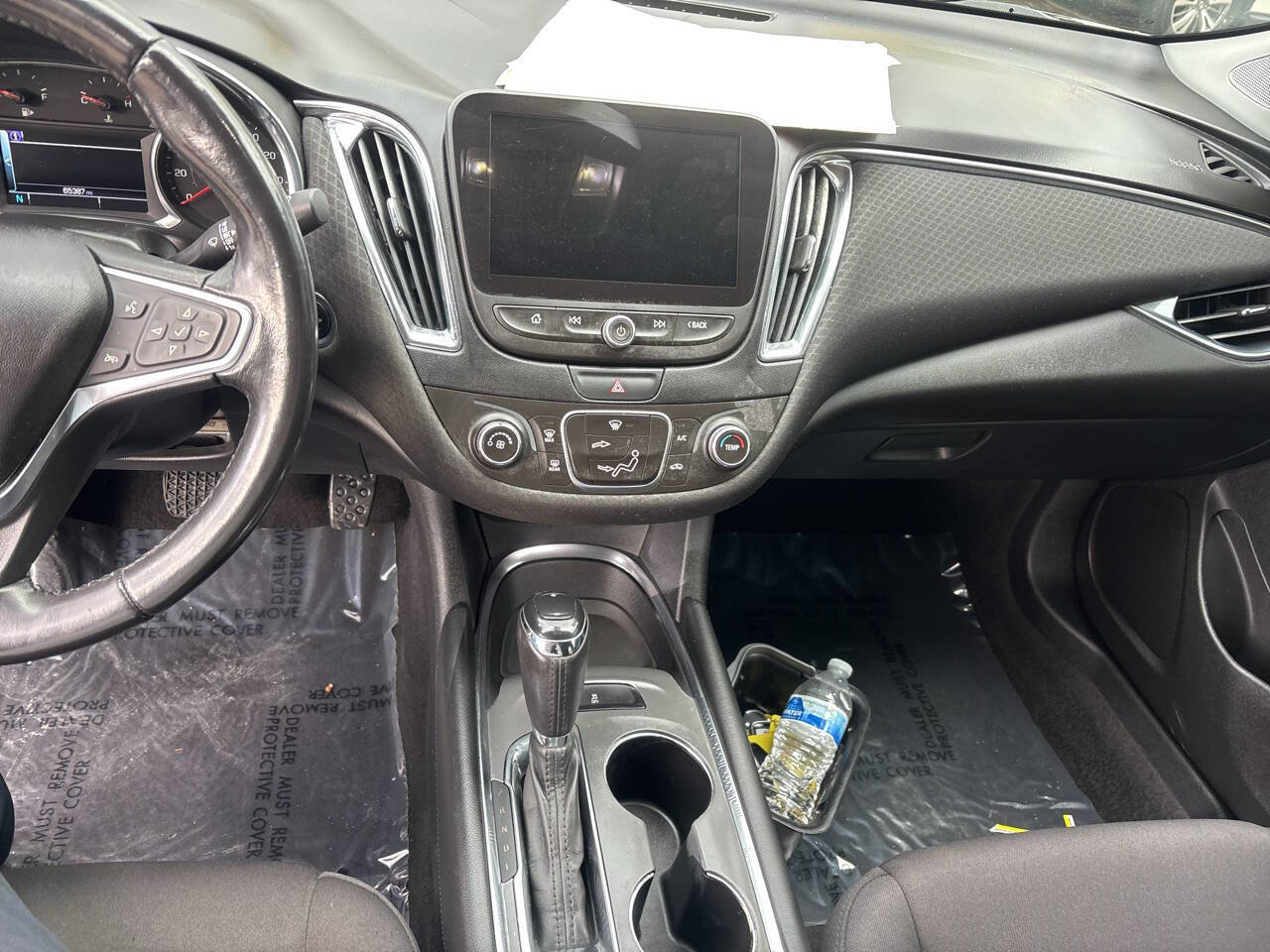 Used 2018 Chevrolet Malibu LT image 11