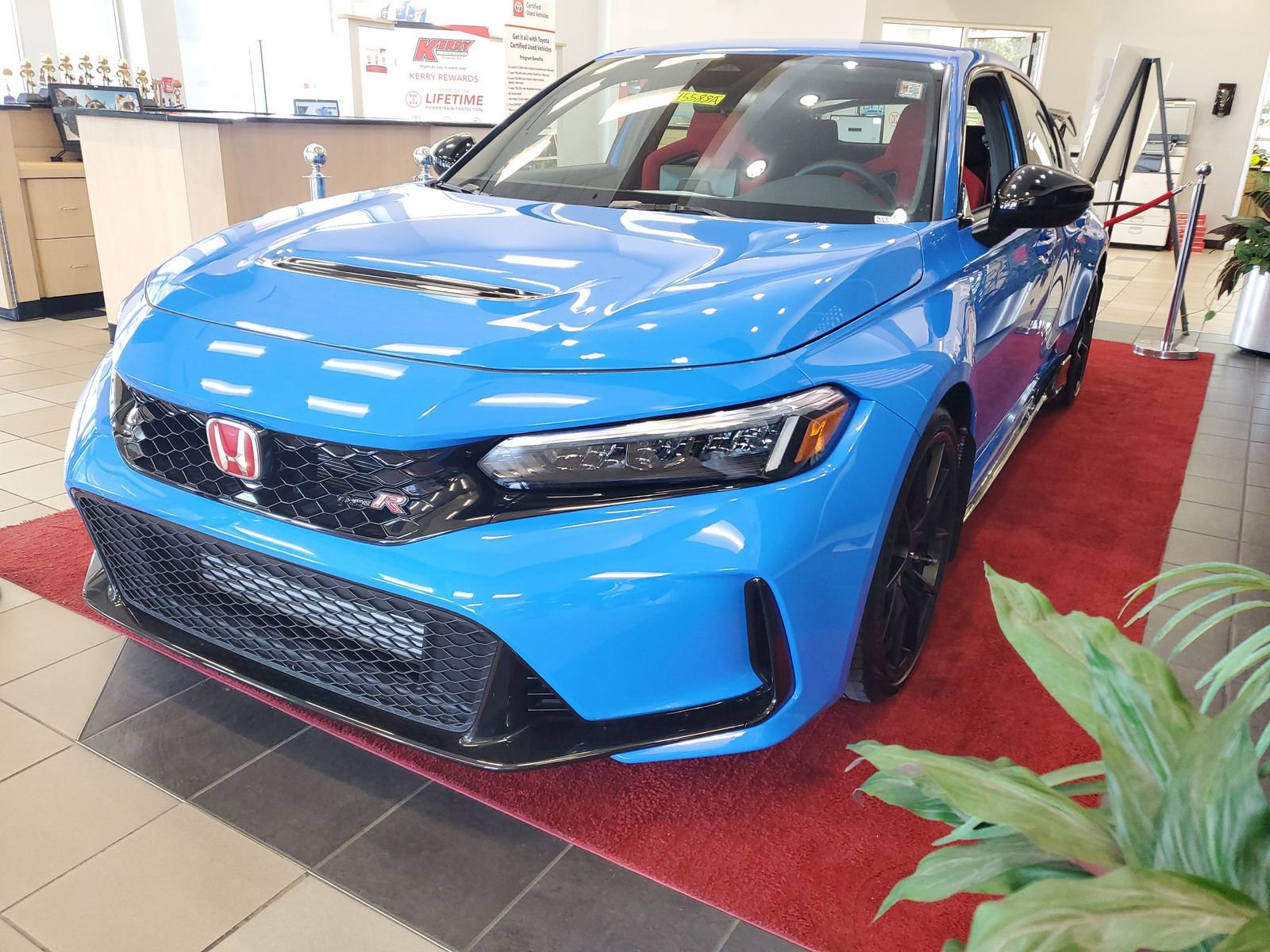 Used 2025 Honda Civic Type R image 2