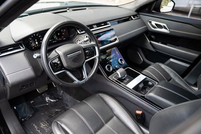 Used 2021 Land Rover Range Rover Velar R-Dynamic S image 25