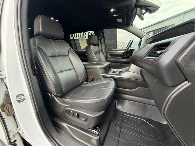 Used 2021 Chevrolet Suburban RST AWD/4WD image 25