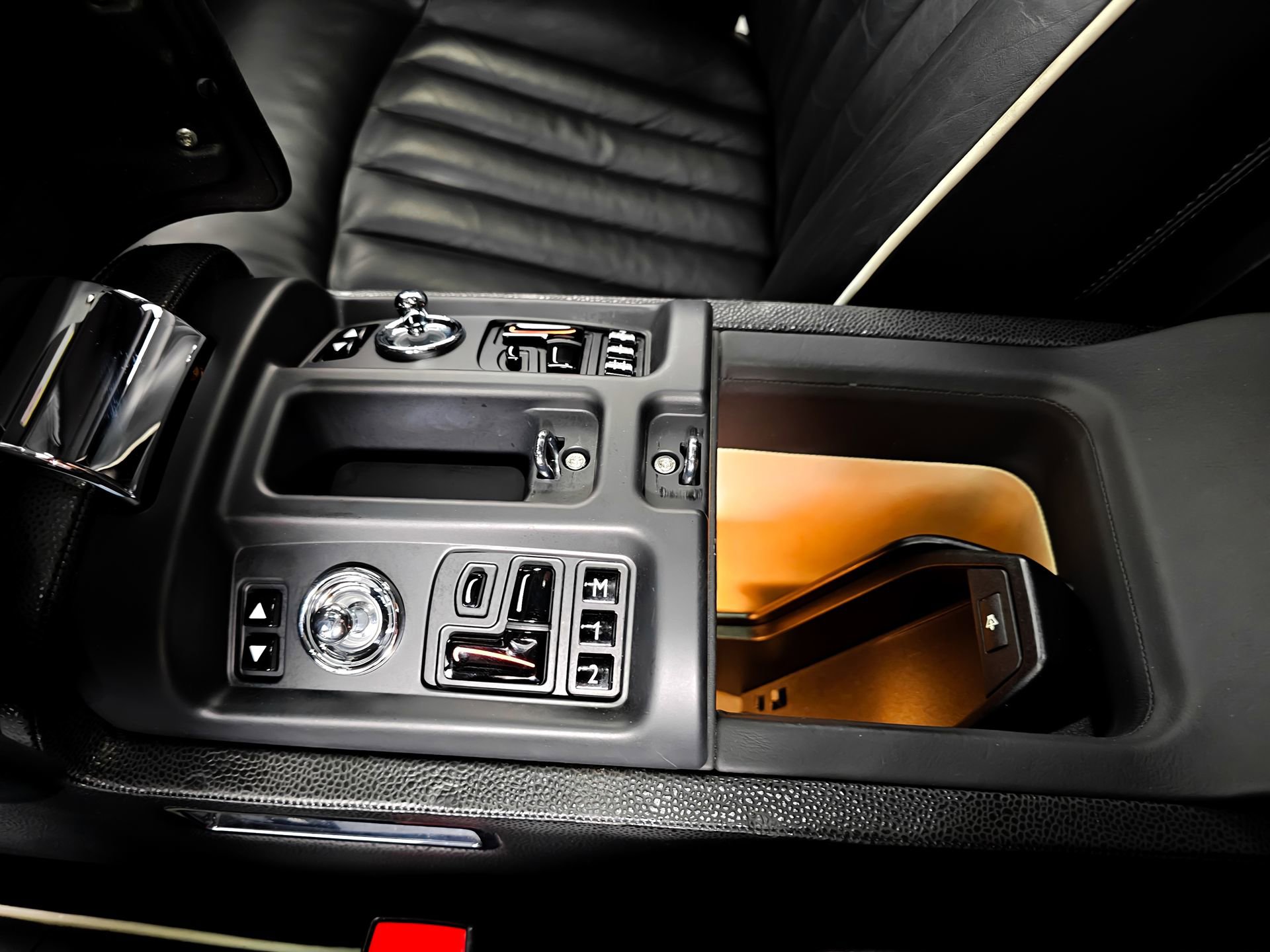 Used 2006 Rolls-Royce Phantom Sedan image 40