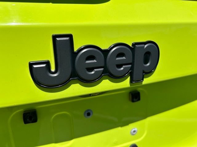 Used 2017 Jeep Renegade Trailhawk w/ Premium Trailhawk Package AWD/4WD image 51