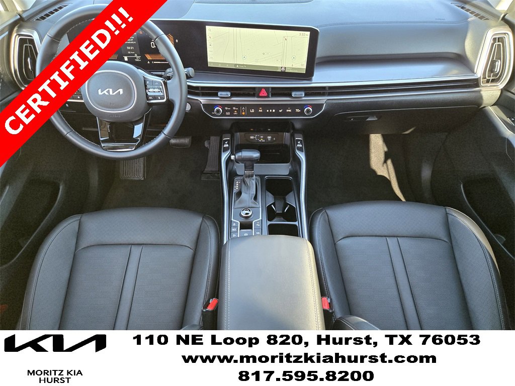 Certified 2025 Kia Sorento S w/ Panoramic Sunroof Package image 5