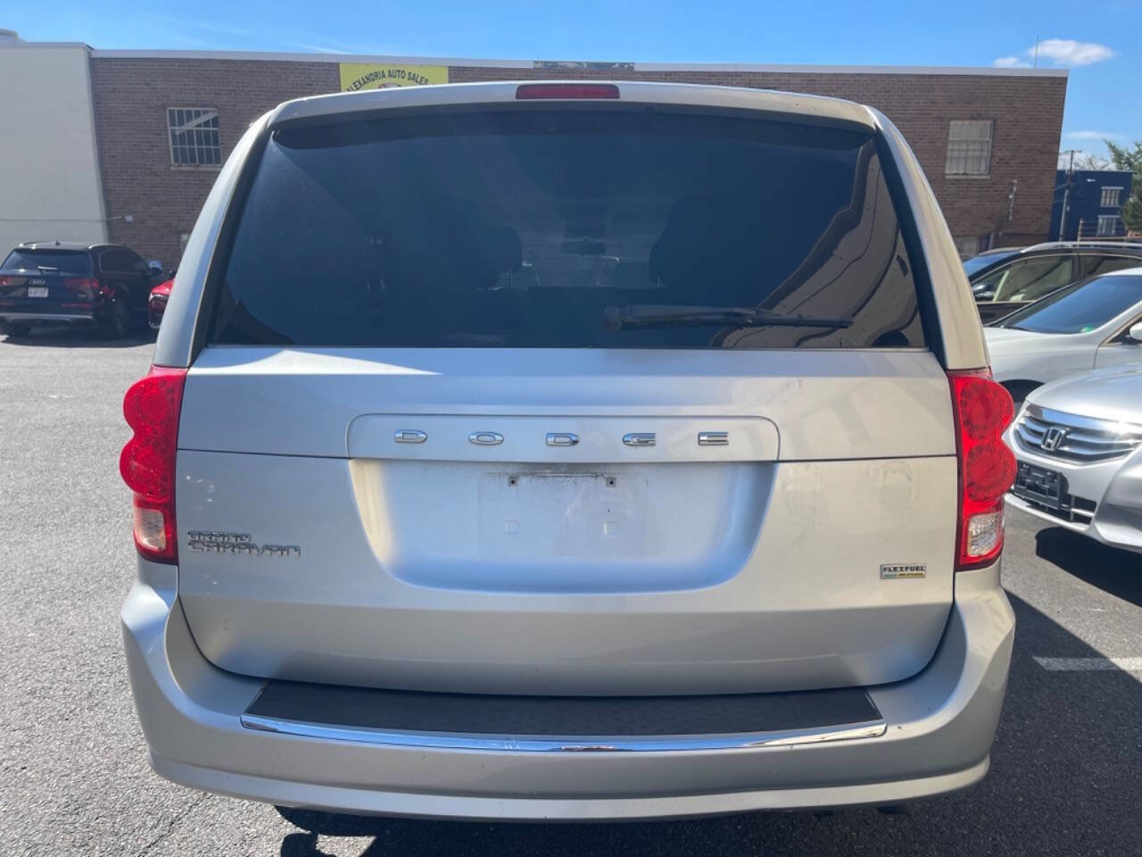 Used 2011 Dodge Grand Caravan Express w/ PWR Window Group image 7