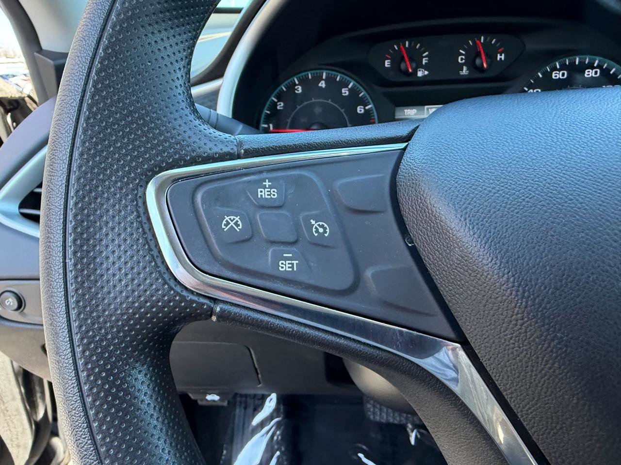 Used 2021 Chevrolet Malibu LS image 24