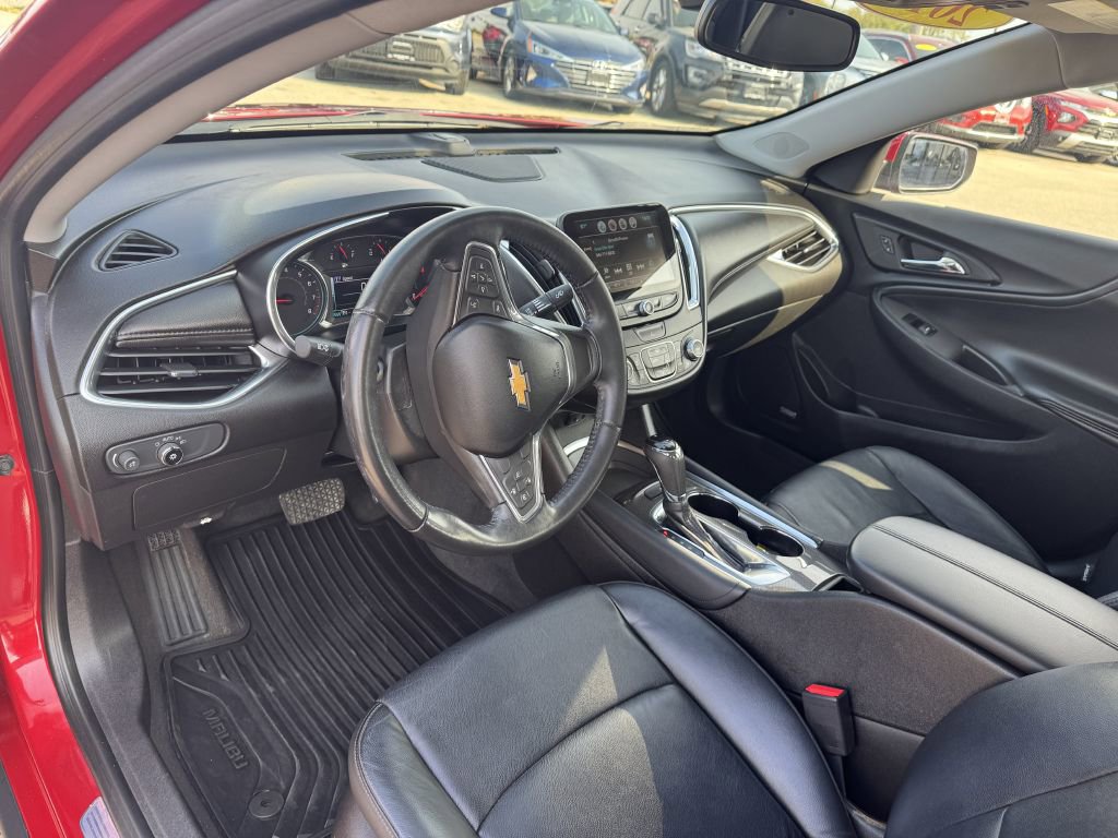 Used 2016 Chevrolet Malibu LT w/ Leather Package image 23
