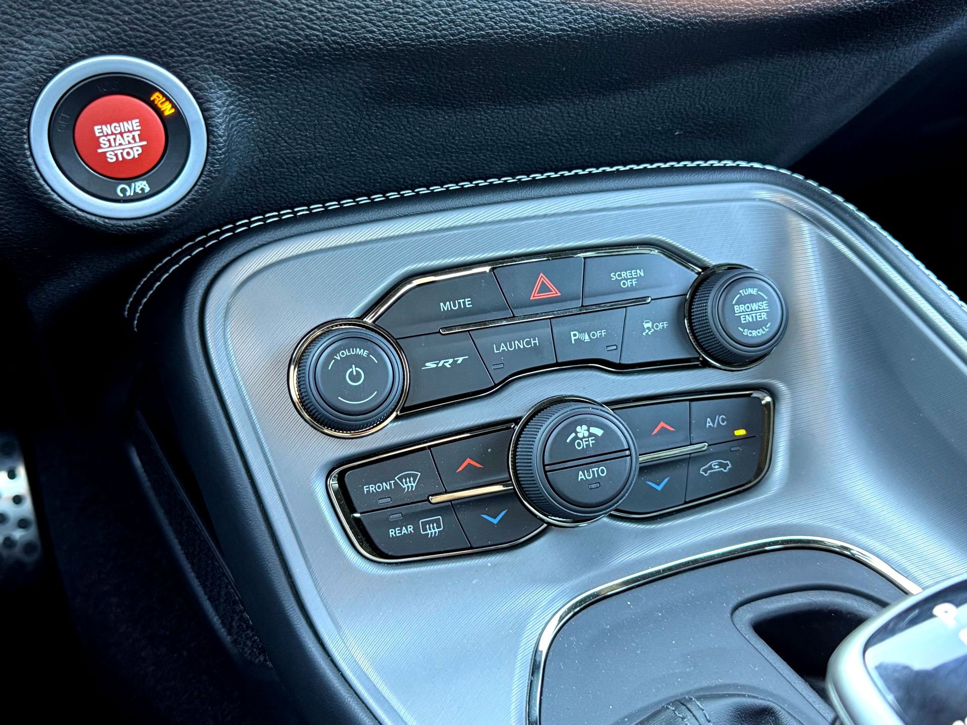 Used 2023 Dodge Challenger SRT Hellcat image 33