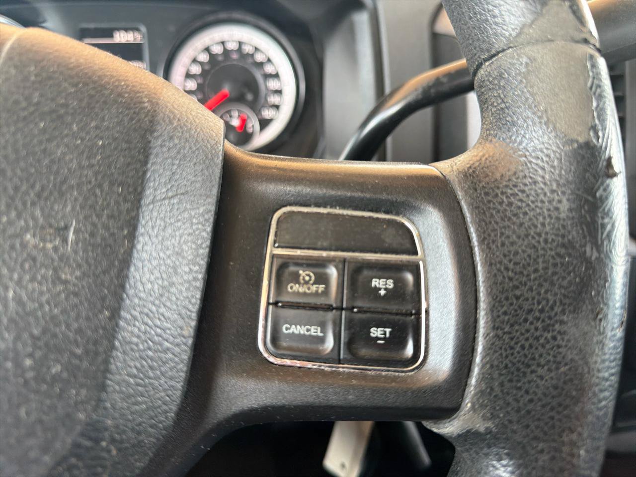 Used 2014 RAM 1500 Express AWD/4WD image 22