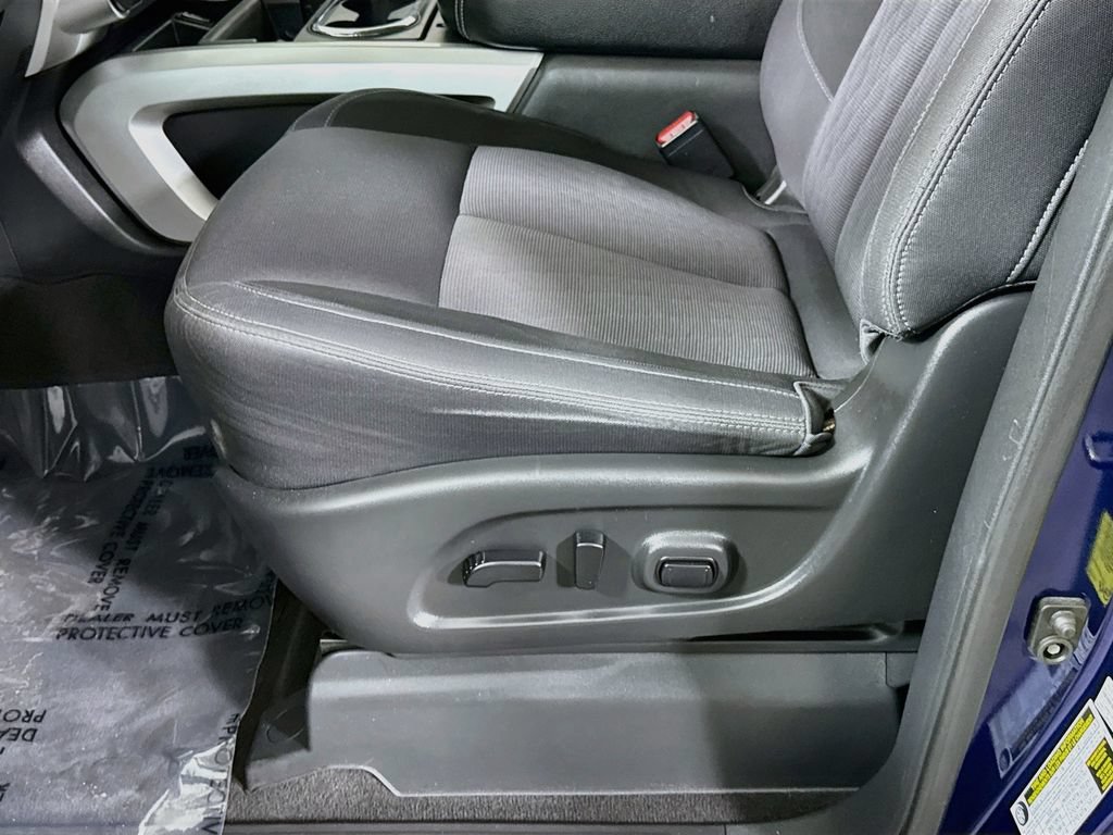 Certified 2021 Nissan Titan SV w/ SV Convenience Package AWD/4WD image 25