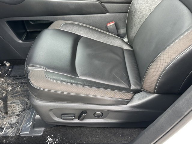 Certified 2024 Nissan Pathfinder SL image 23