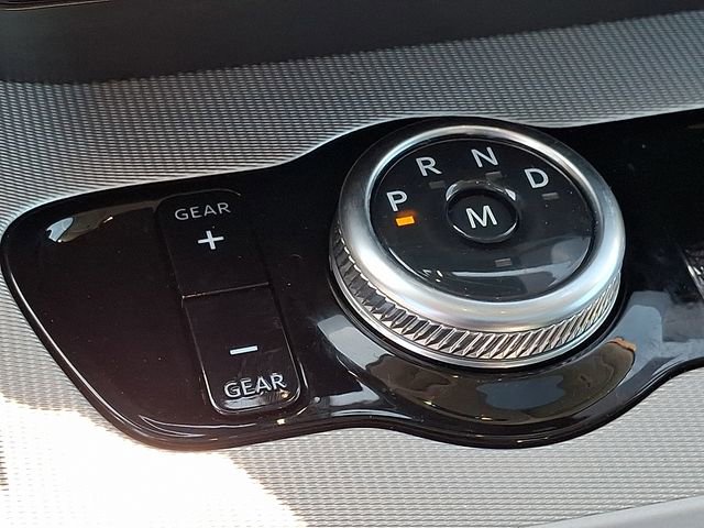 Used 2025 Ford Expedition Active image 14