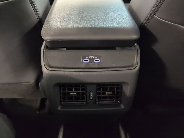 New 2026 Subaru Uncharted AWD image 12