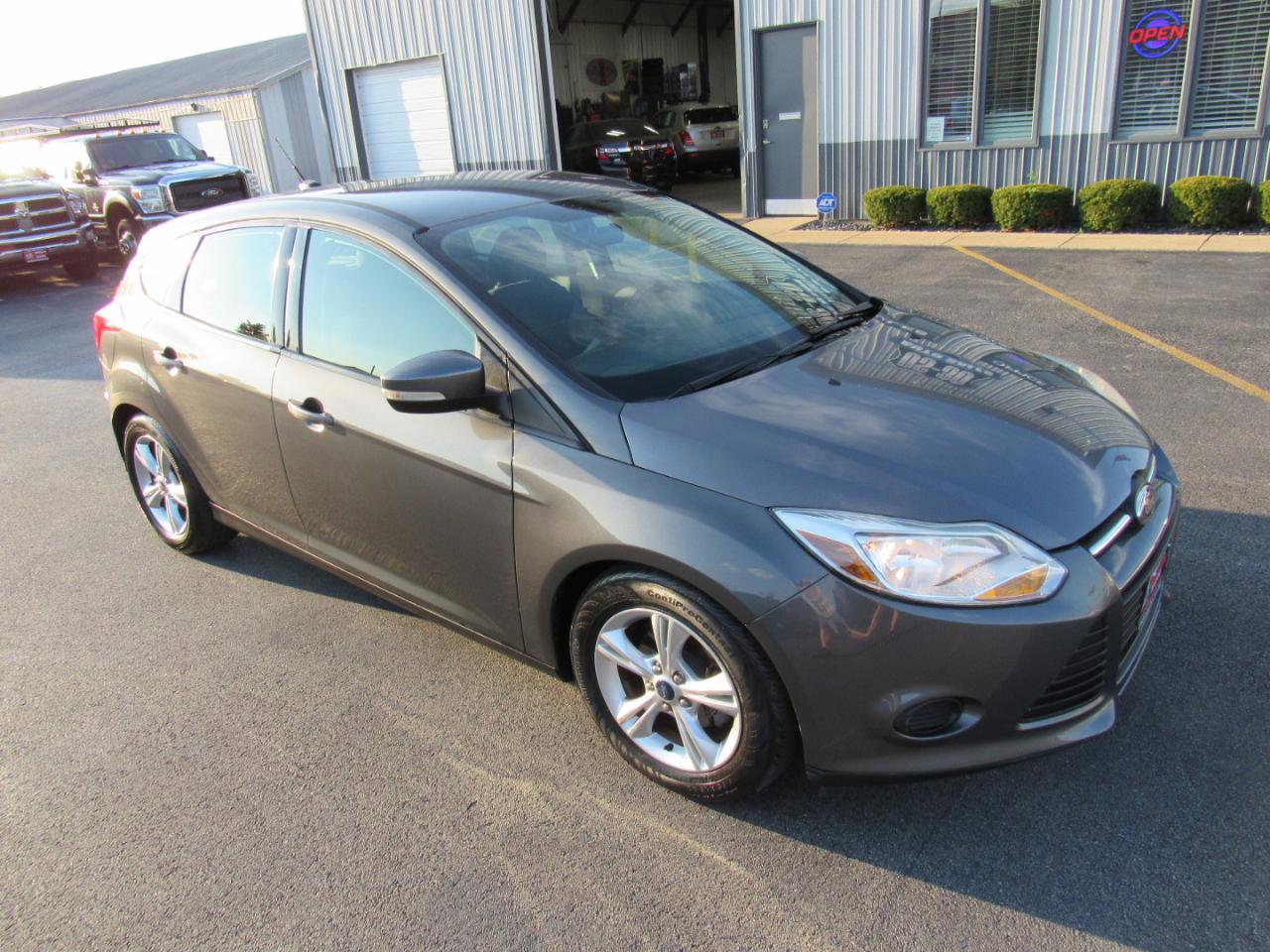 Used 2014 Ford Focus SE FWD image 8