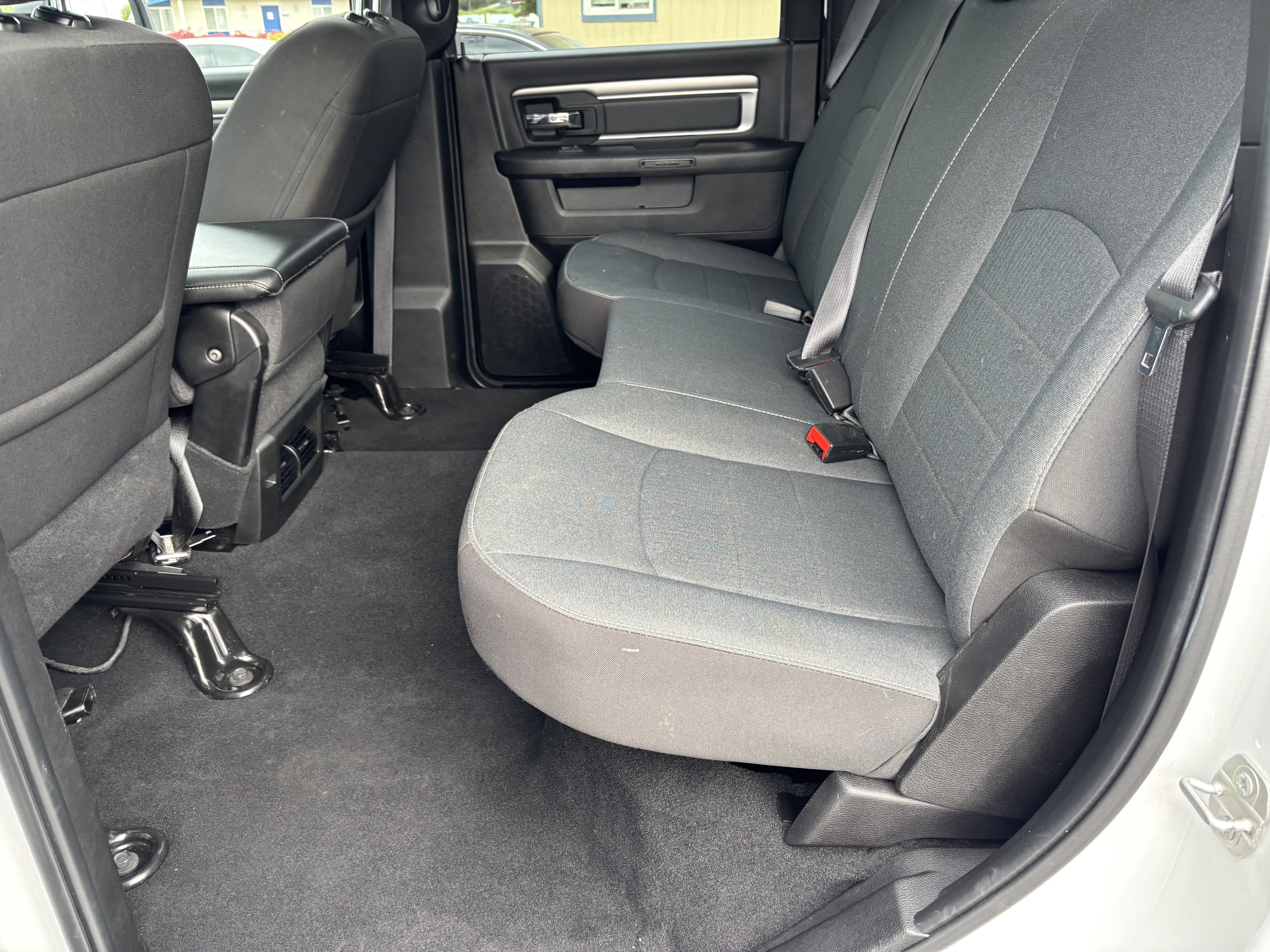 Used 2024 RAM 1500 Warlock AWD/4WD image 23