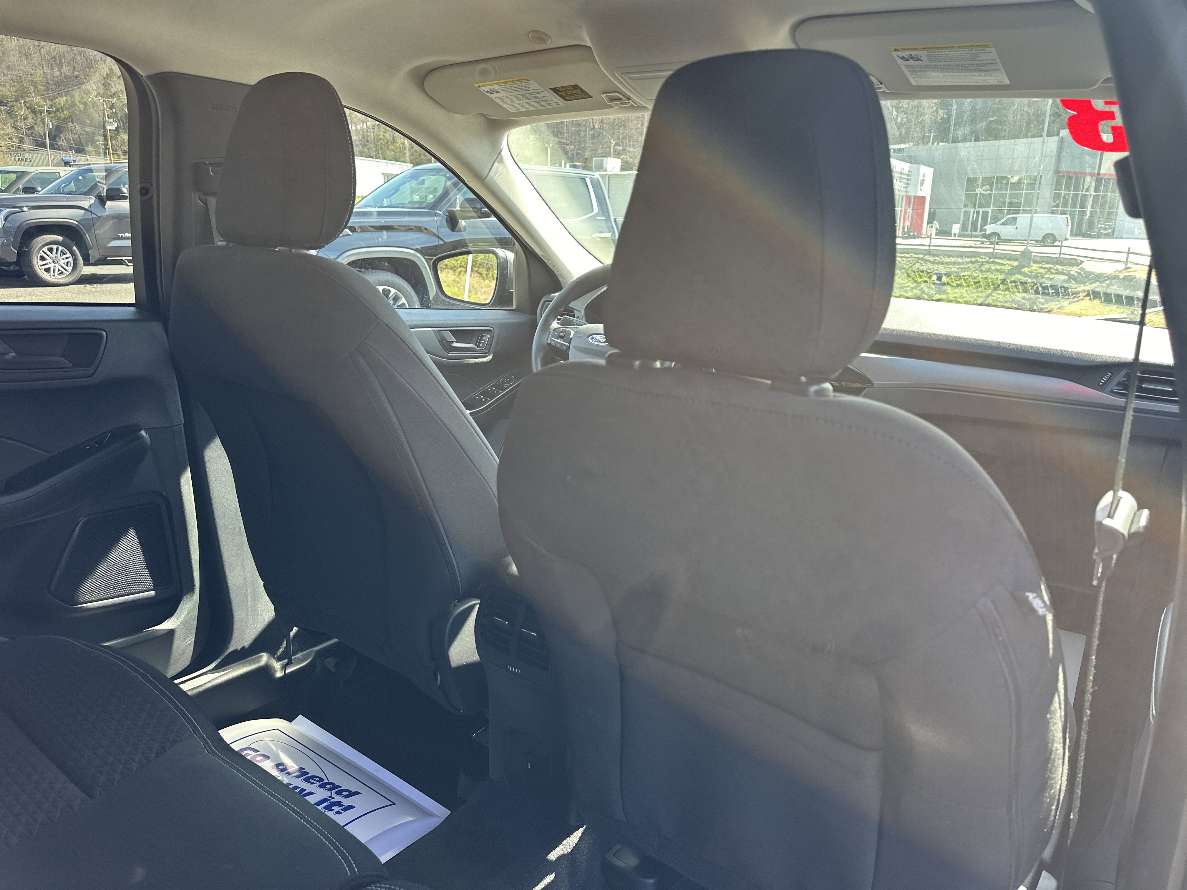Used 2023 Ford Escape Active image 23
