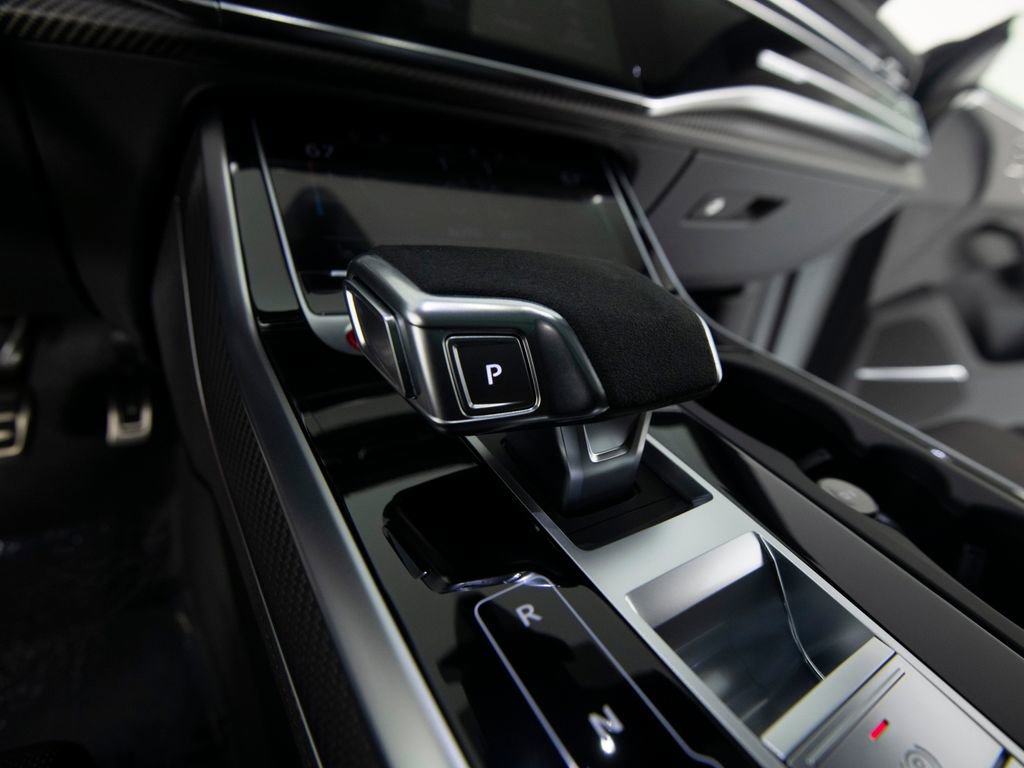 Used 2026 Audi RS Q8 performance AWD/4WD image 24