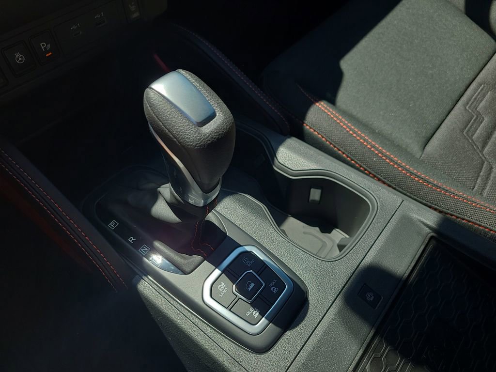 New 2026 Nissan Frontier PRO-4X w/ Pro-4x Convenience Package image 18