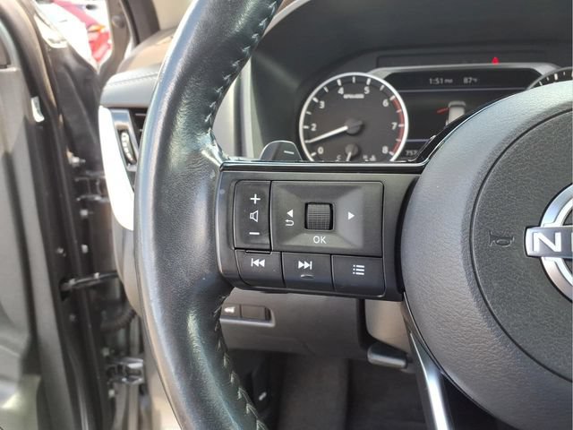 Used 2022 Nissan Rogue SV w/ SV Premium Package AWD/4WD image 16