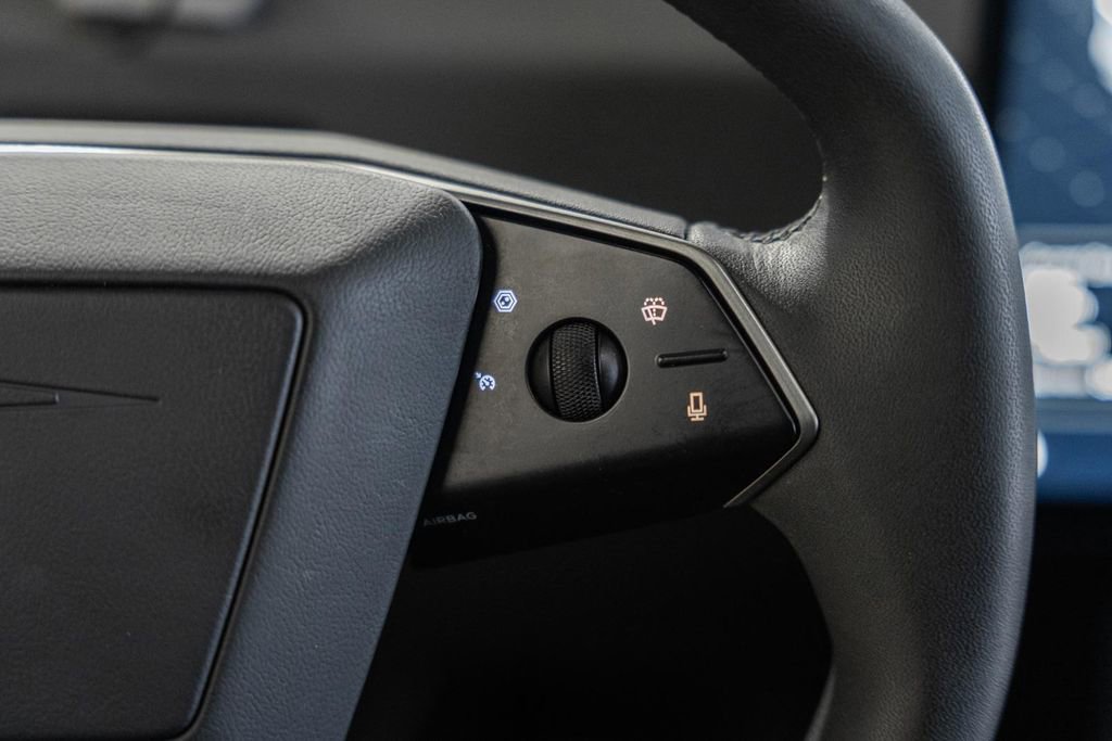 Used 2024 Tesla Cybertruck AWD Crew Cab image 32