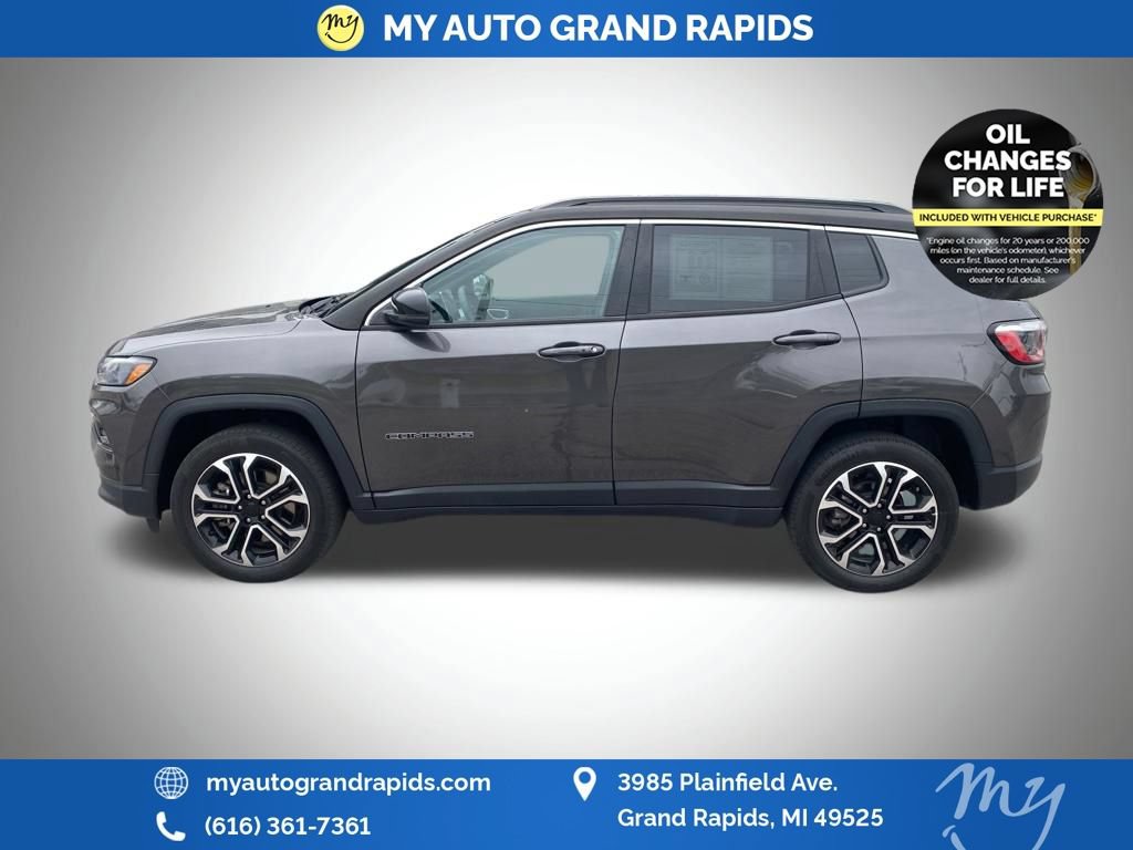 Used 2023 Jeep Compass Limited AWD/4WD image 10