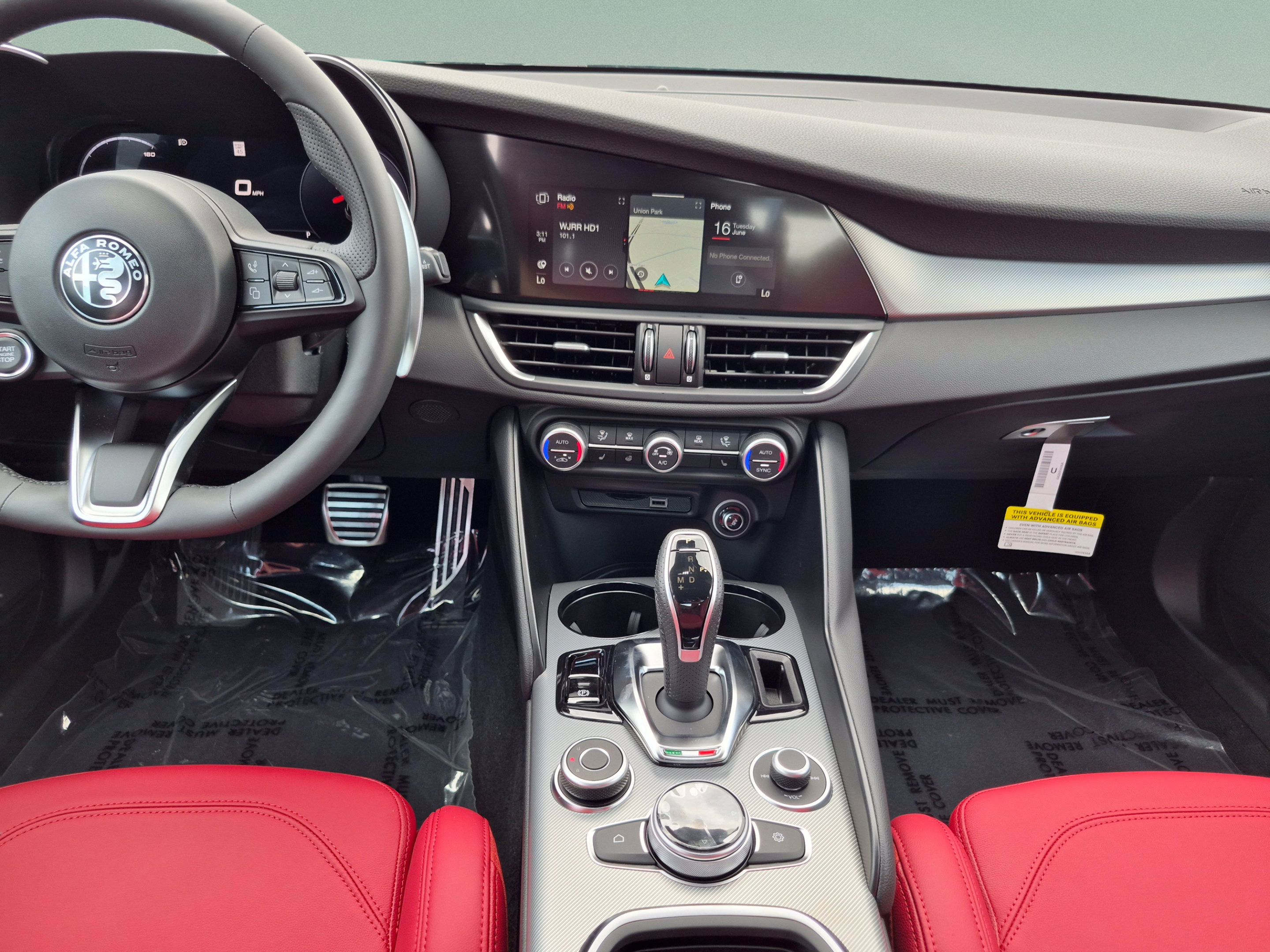 New 2026 Alfa Romeo Giulia w/ Driving Assist Package RWD image 26