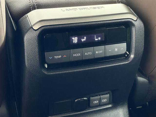 Certified 2025 Toyota Land Cruiser image 22