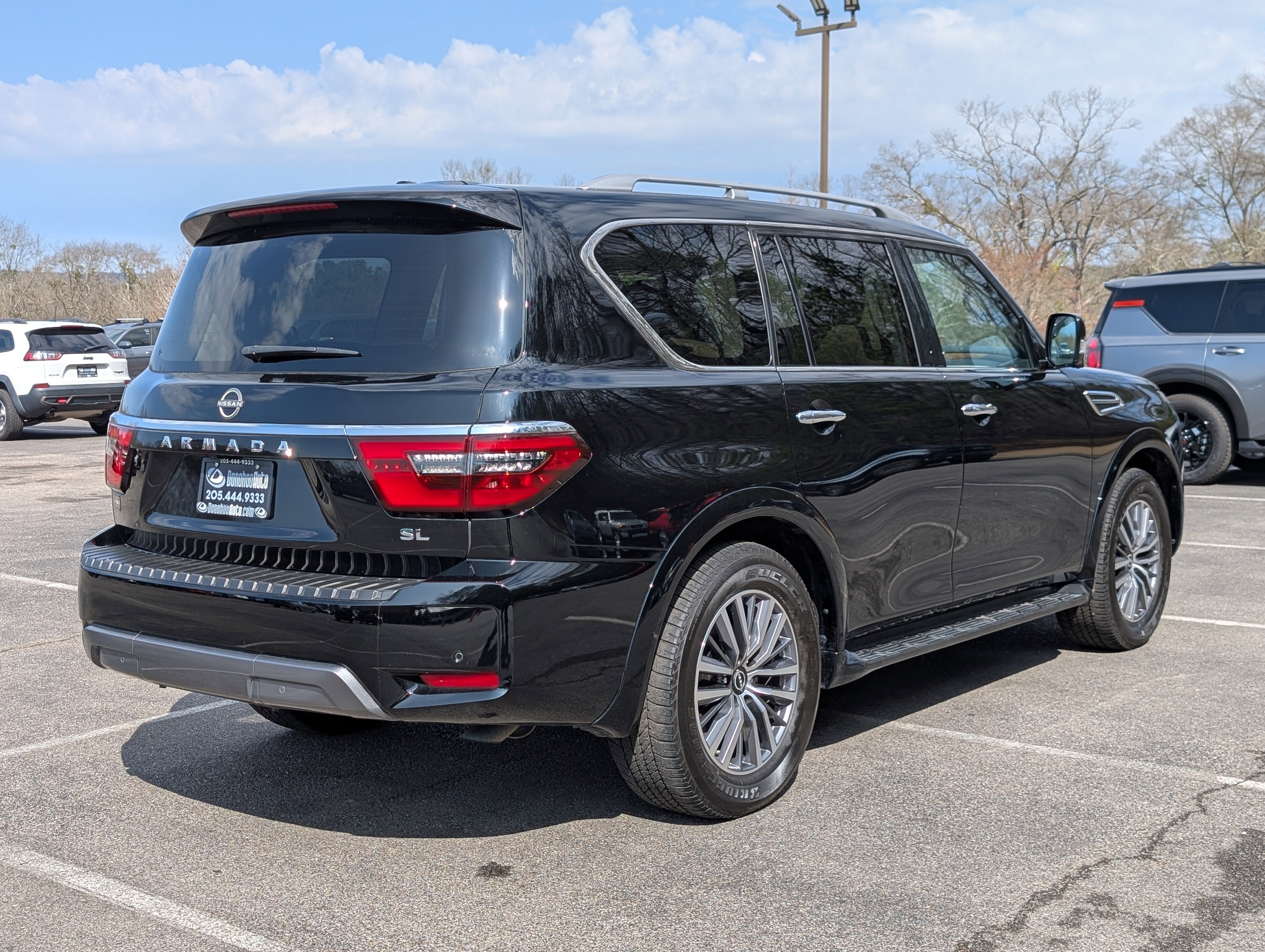 Used 2024 Nissan Armada SL w/ Cargo Package image 9
