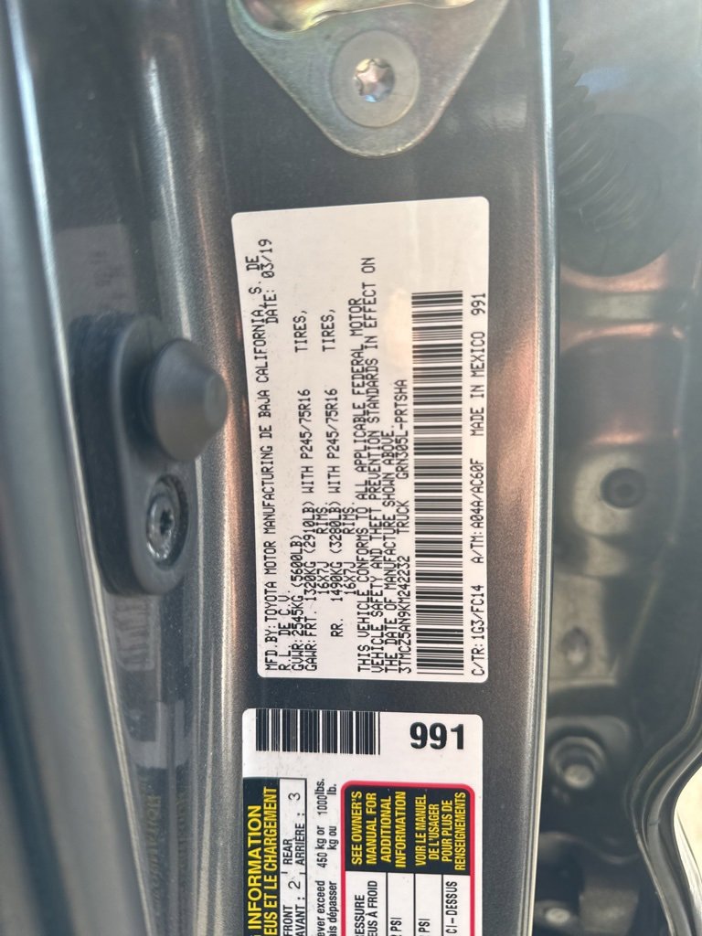 Certified 2019 Toyota Tacoma SR5 image 23