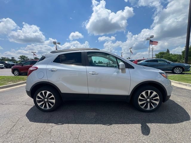 Used 2022 Buick Encore Preferred w/ Safety Package AWD/4WD image 4