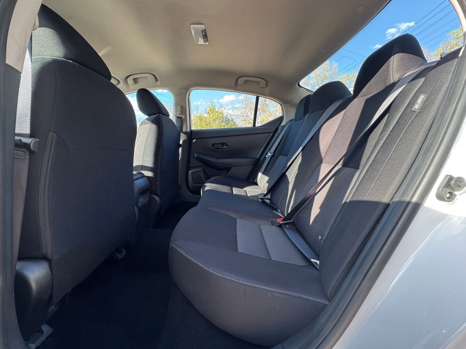 Used 2025 Nissan Sentra SV FWD image 22