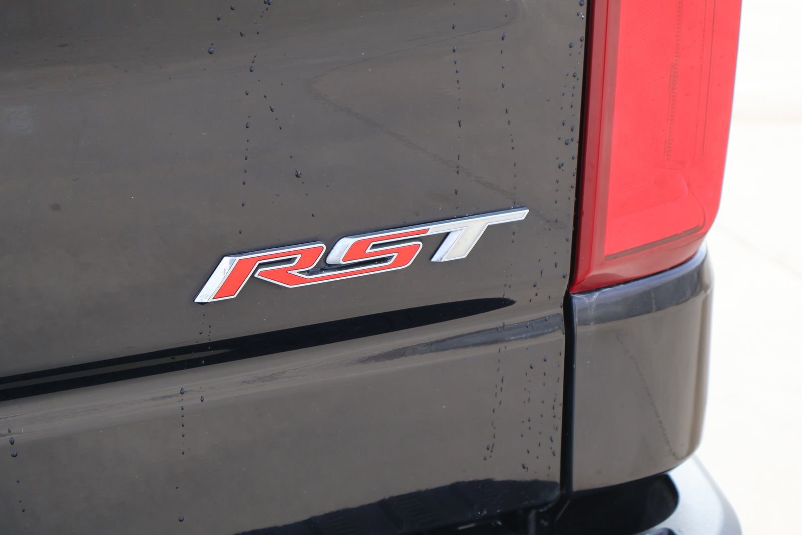 Used 2022 Chevrolet Silverado 1500 RST w/ Protection Package image 11