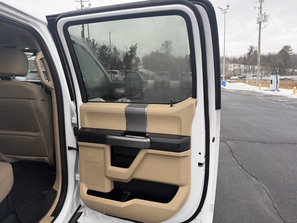 Used 2021 Ford F250 XLT w/ XLT Premium Package image 22