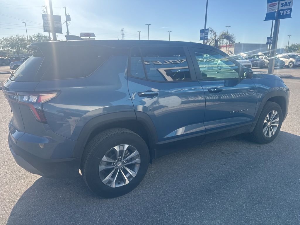 Used 2026 Chevrolet Equinox LT w/ Convenience Package II image 3