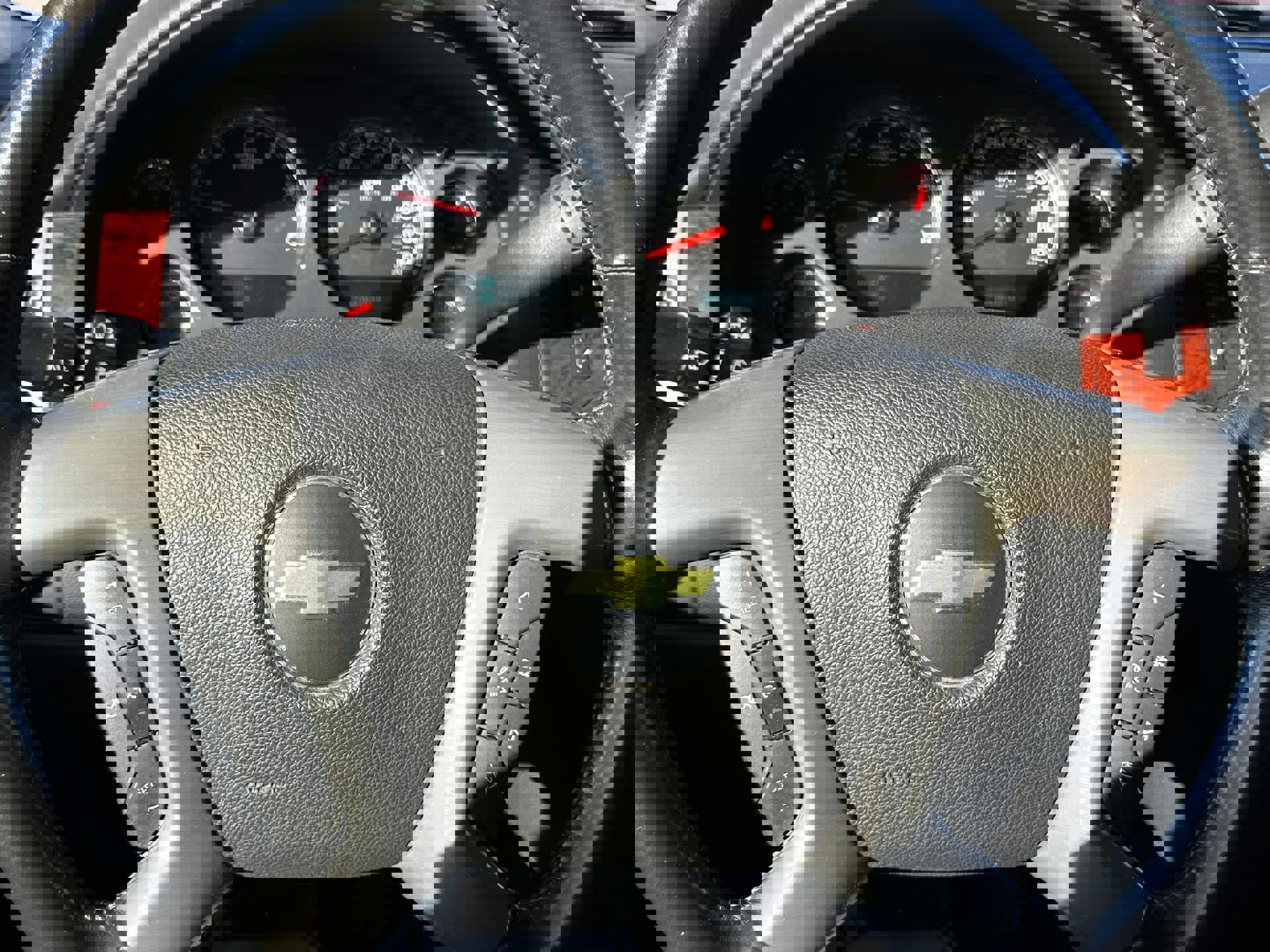 Used 2013 Chevrolet Avalanche LS AWD/4WD image 10