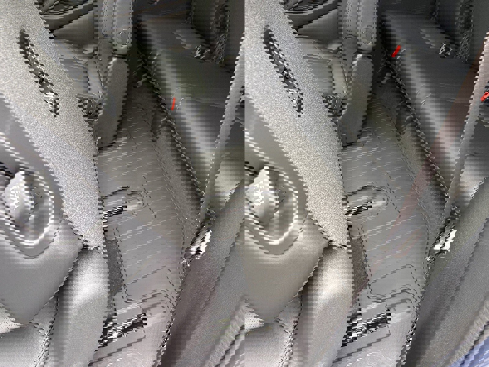 New 2025 Subaru Ascent Bronze Edition image 40