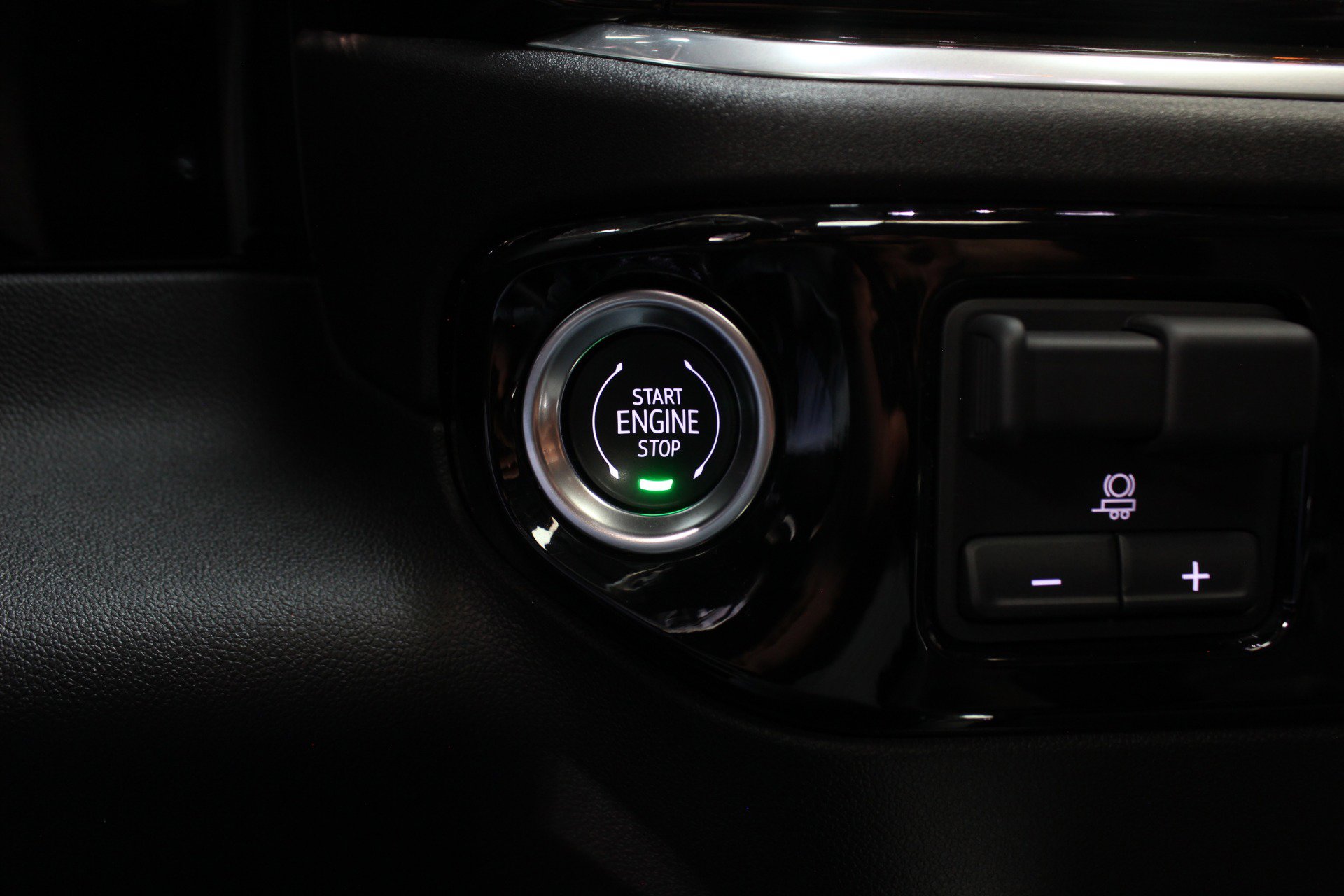 Used 2025 Chevrolet Silverado 1500 RST w/ RST All Star Premium Package image 71