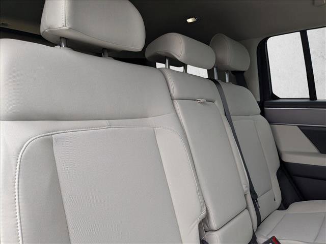 New 2026 Hyundai Santa Fe SE FWD image 21
