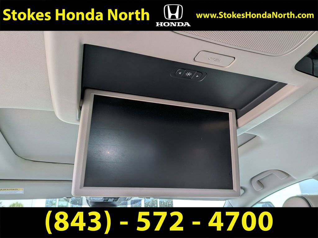 Certified 2025 Honda Odyssey Touring image 16