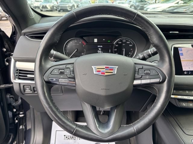 Used 2023 Cadillac XT4 Premium Luxury w/ Driver Assist Package AWD/4WD image 13